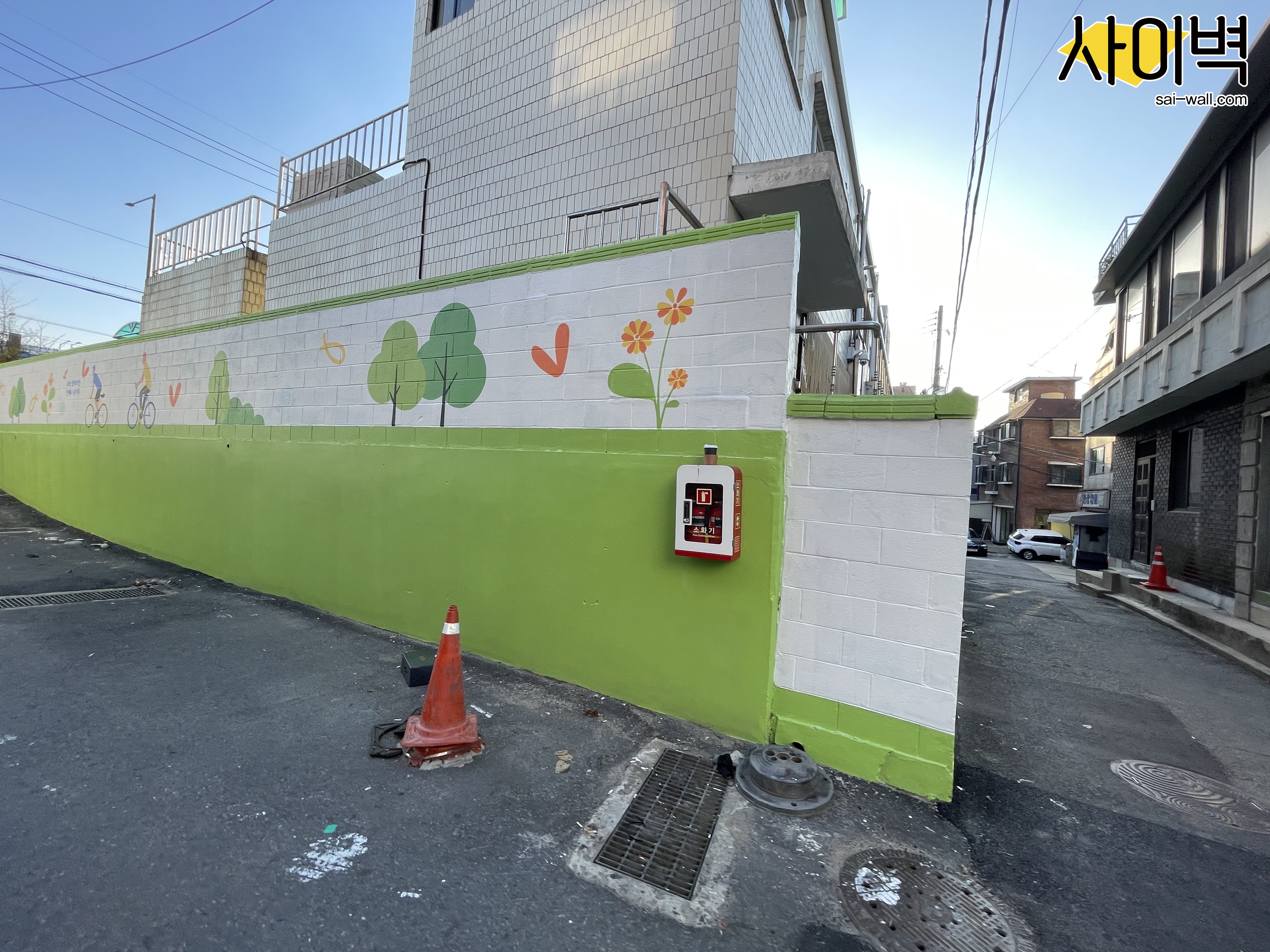 용산 공공시설물 개선사업 벽화 시공 사진 9